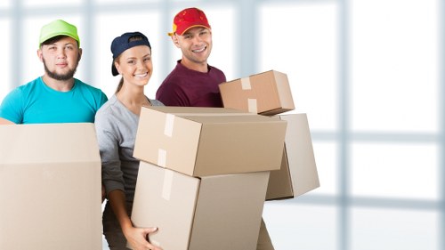 Local moving truck for South Ruislip house and office relocations